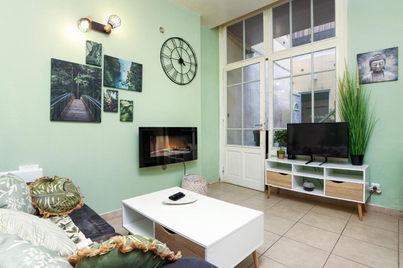 Les bulles médiévales - Appartement dédié au bien être avec Spa et Sauna - Netflix et Wifi - Climatisation Carcassonne Extérieur photo